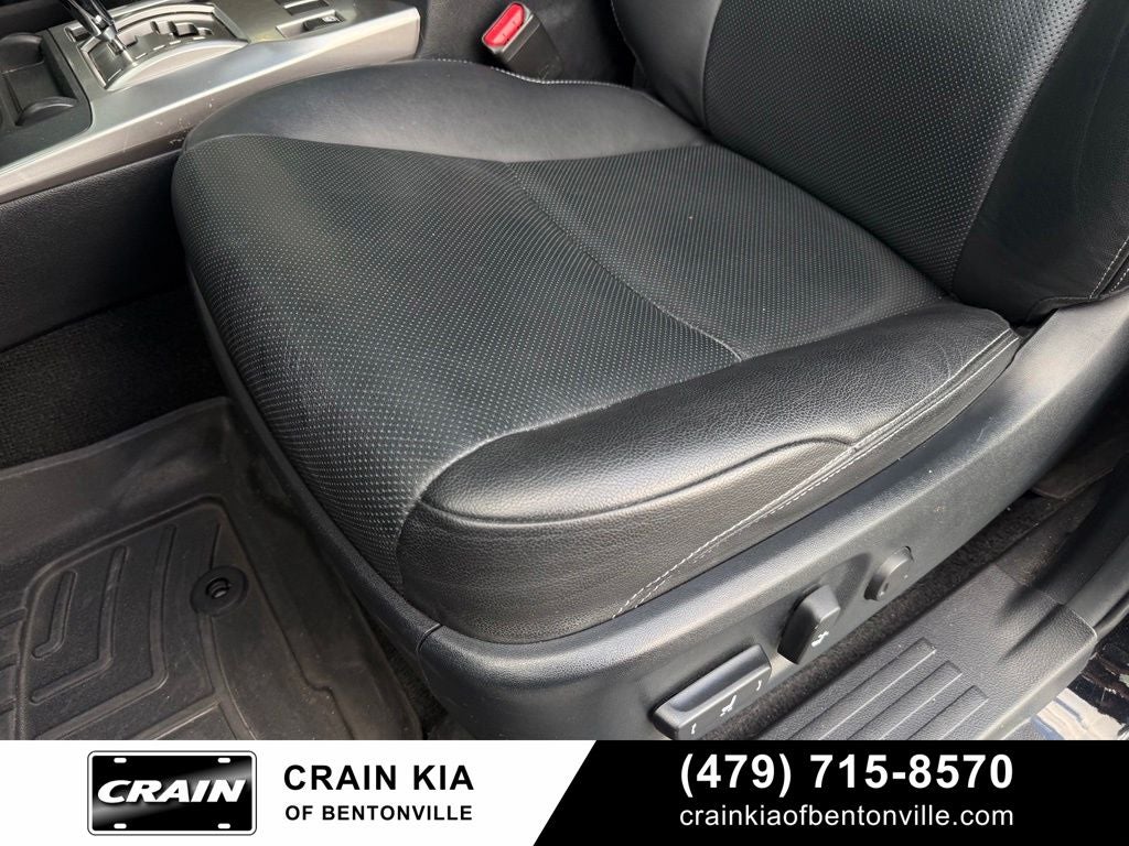 2021 Toyota 4Runner Limited - 4WD / SUNROOF / ONE OWNER