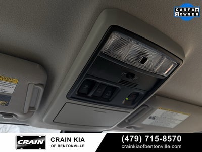 2023 Toyota 4Runner SR5 - 4WD / CLEAN CARFAX / ONE OWNER