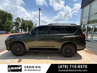 2022 Lexus GX 460 Luxury - Black Line Special Edition / NORI GREEN