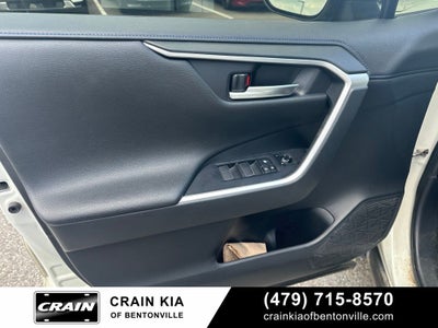 2020 Toyota RAV4 Hybrid XSE - AWD / SUNROOF / CLEAN CARFAX