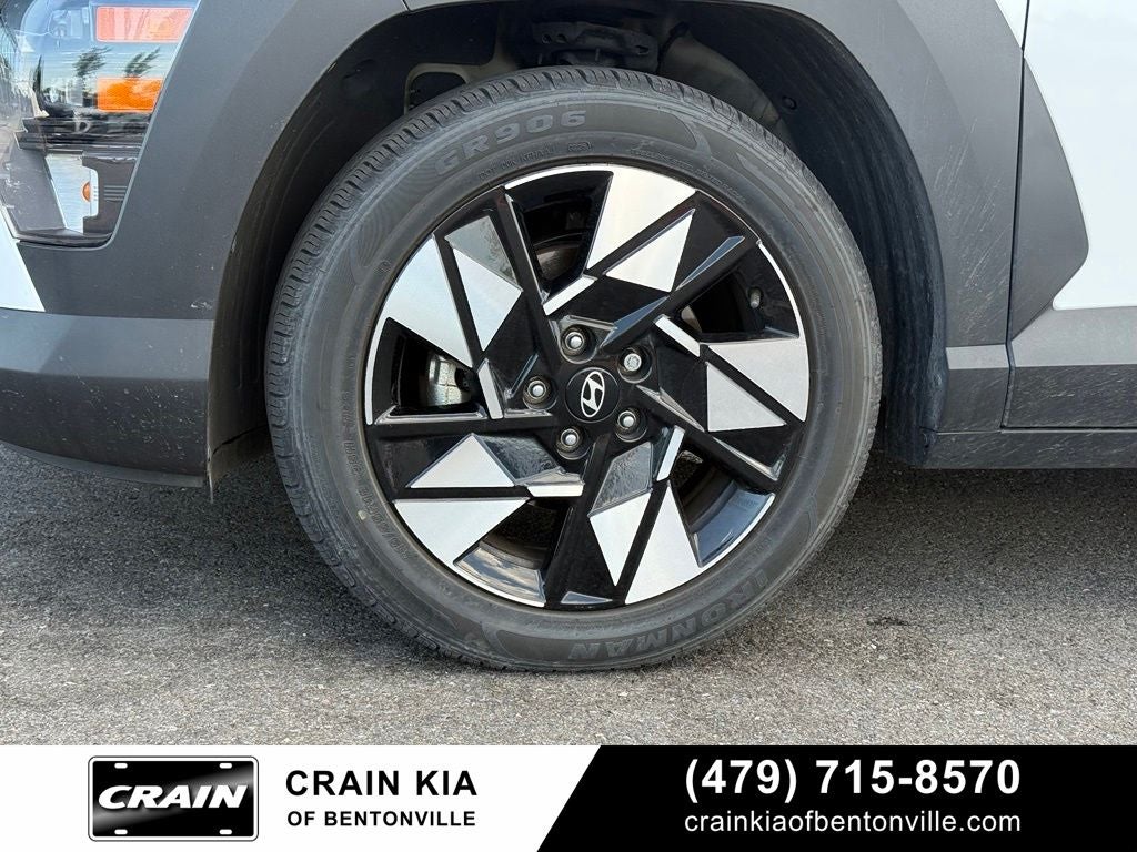 2025 Hyundai KONA SEL - CLEAN CARFAX / ONE OWNER