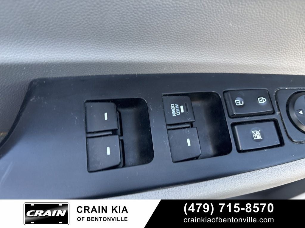 2019 Hyundai TUCSON SE - CLEAN CARFAX