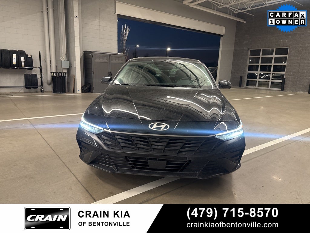 2024 Hyundai ELANTRA Limited - SUNROOF / CLEAN CARFAX / ONE OWNER