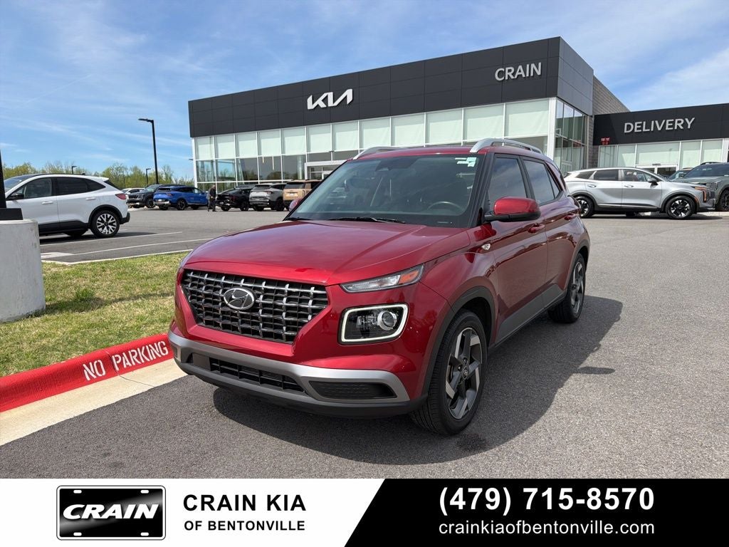 2024 Hyundai VENUE Limited - CLEAN CARFAX / ONE OWNER