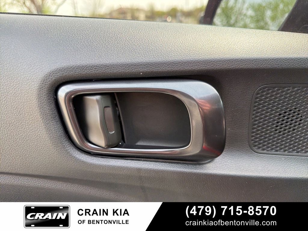 2024 Hyundai VENUE Limited - CLEAN CARFAX / ONE OWNER