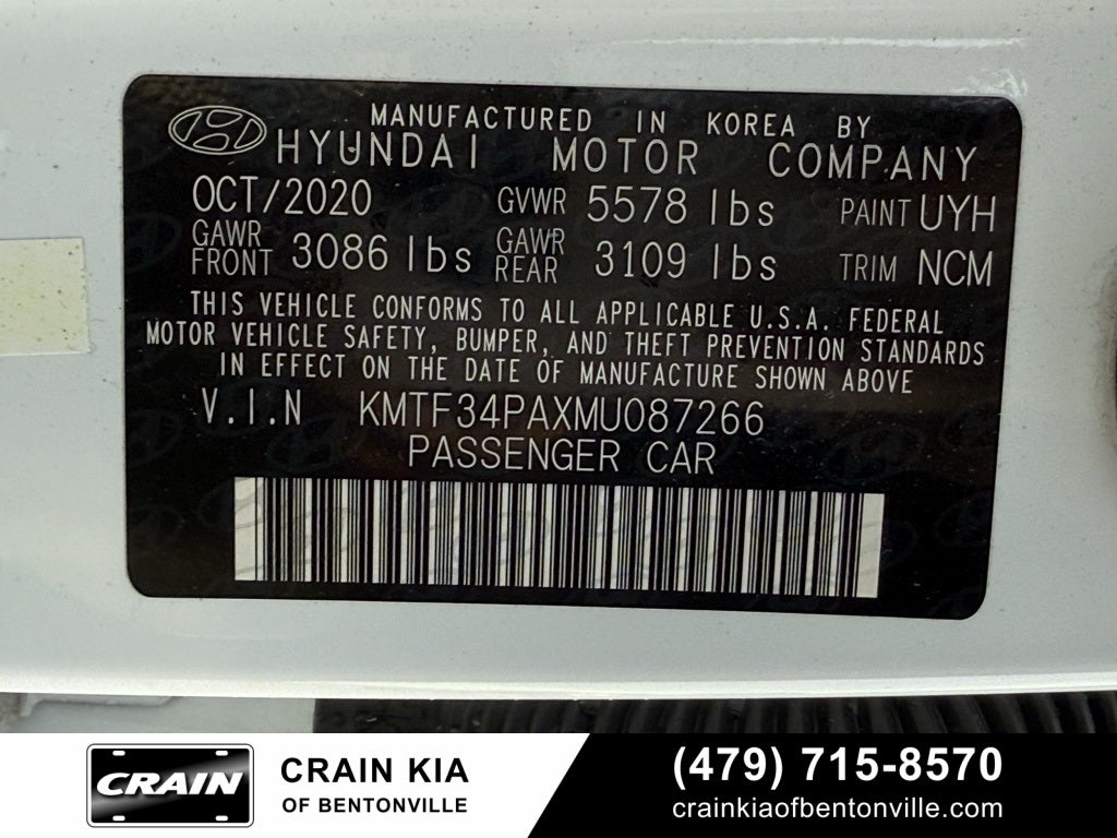 2021 Genesis G90 3.3T Premium - SUNROOF / CLEAN CARFAX