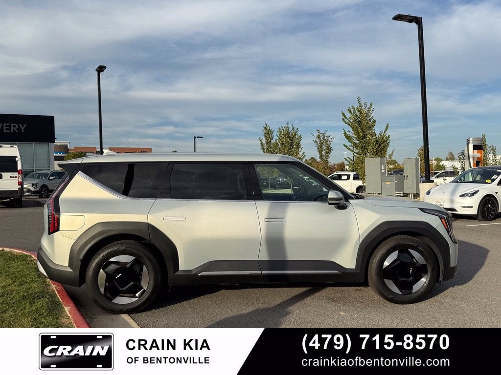 2024 Kia EV9 Light Long Range - KIA CPO / ONE OWNER / CLEAN CARFAX