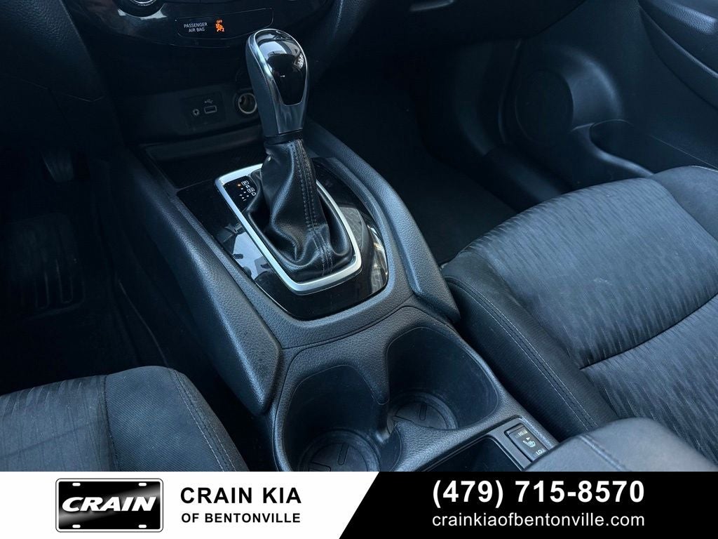 2018 Nissan Rogue SV - AWD