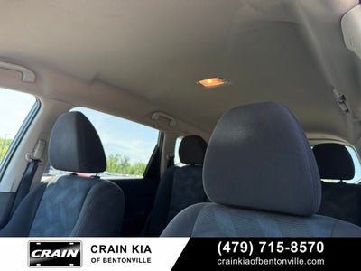 2016 Nissan Rogue SV - AWD / CLEAN CARFAX