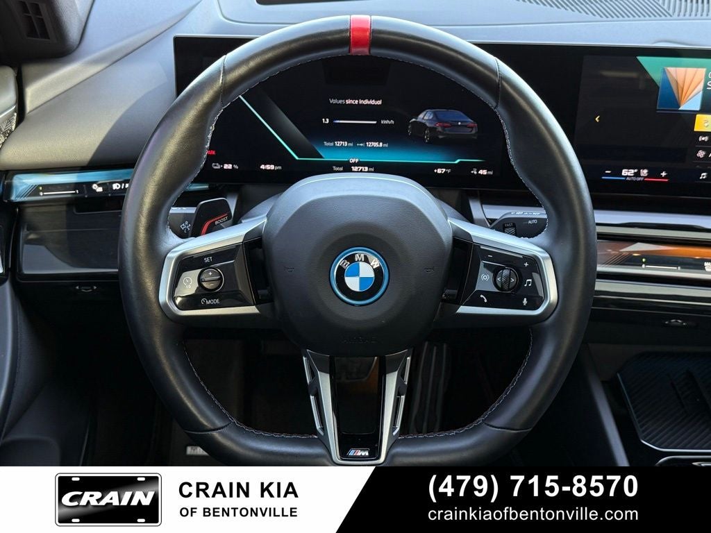 2024 BMW i5 M60 - AWD / PANORAMIC SUNROOF / CLEAN CARFAX