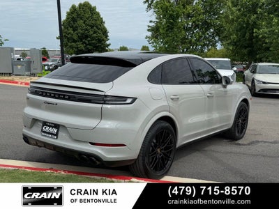2024 Porsche Cayenne Coupe S - AWD / PANORAMIC SUNROOF / ONE OWNER