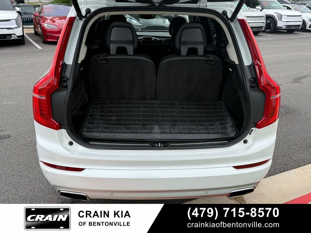 2020 Volvo XC90 T6 Momentum - AWD / PANORAMIC SUNROOF