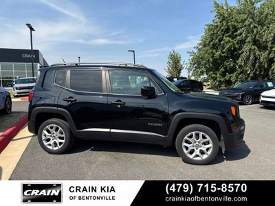 2017 Jeep Renegade Latitude - 4WD / CLEAN CARFAX / DUAL SUNROOF
