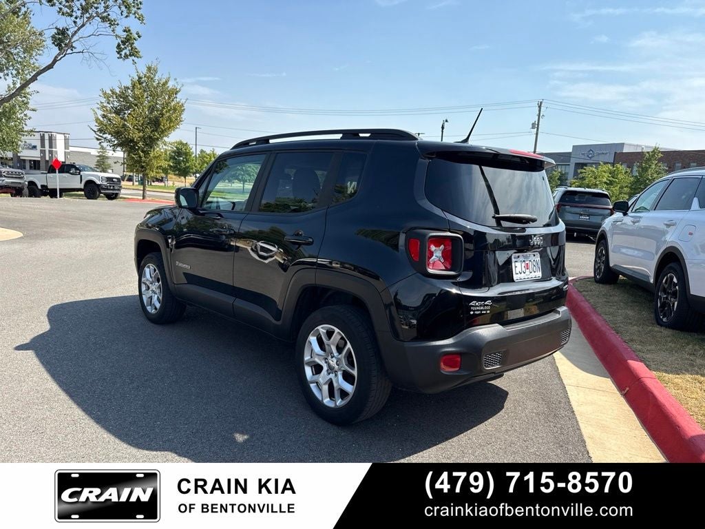 2017 Jeep Renegade Latitude - 4WD / CLEAN CARFAX / DUAL SUNROOF