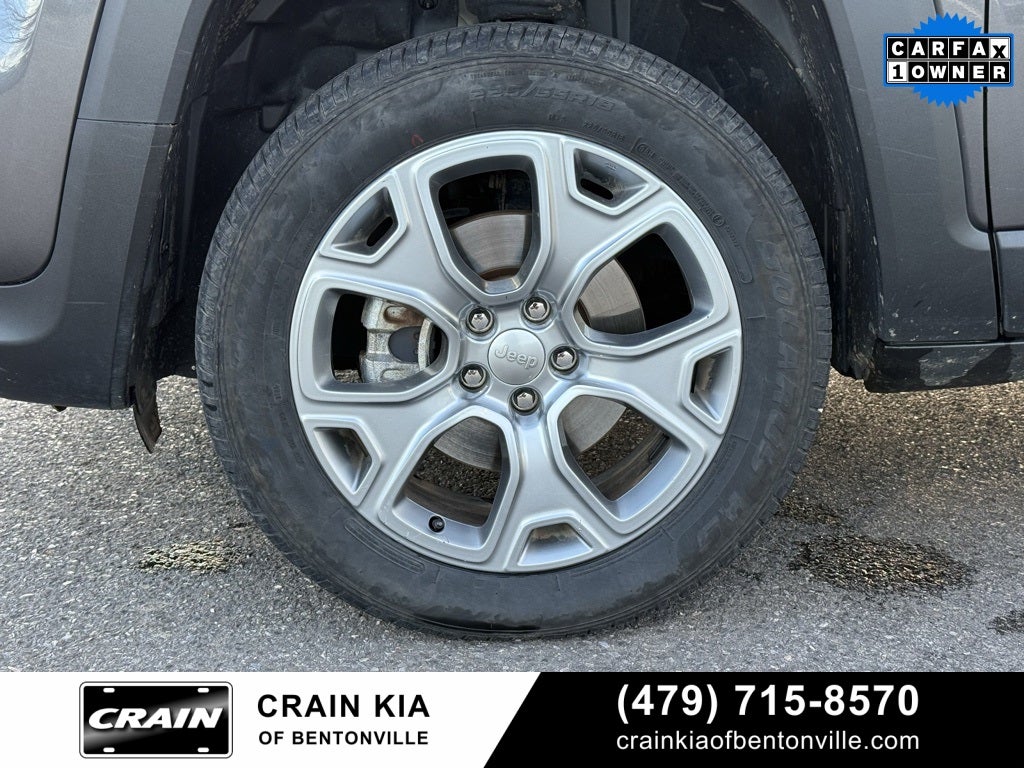 2019 Jeep Renegade Latitude - 4WD / CLEAN CARFAX / ONE OWNER