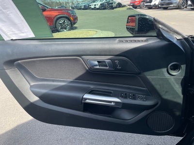 2020 Ford Mustang EcoBoost