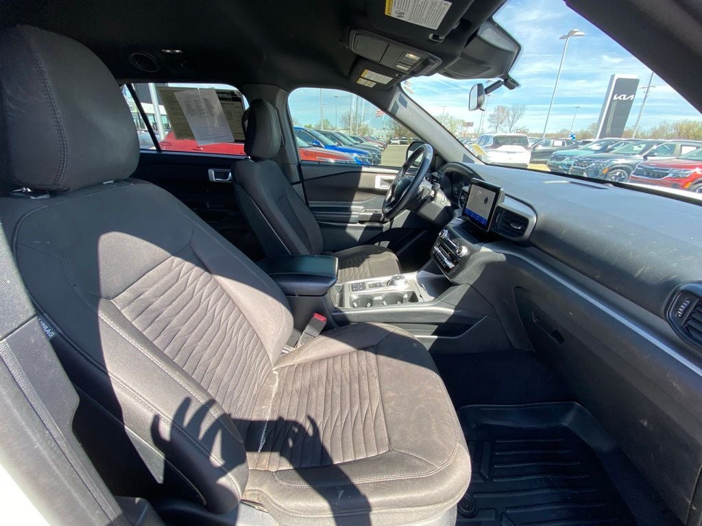 2020 Ford Explorer XLT CLEAN CARFAX / 3RD ROW / POWER LIFTGATE