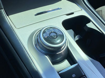 2024 Ford Explorer XLT RWD / ONE OWNER / HEATED SEATS