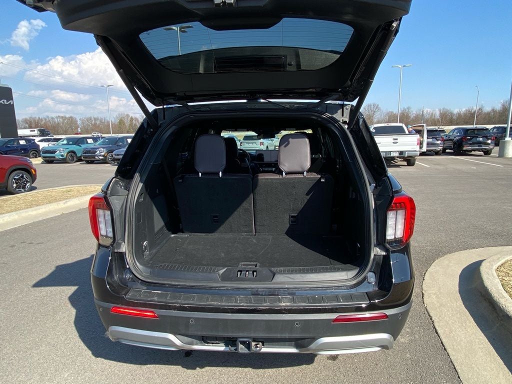 2025 Ford Explorer Platinum 4X4 / HEATED SEATS / NAV