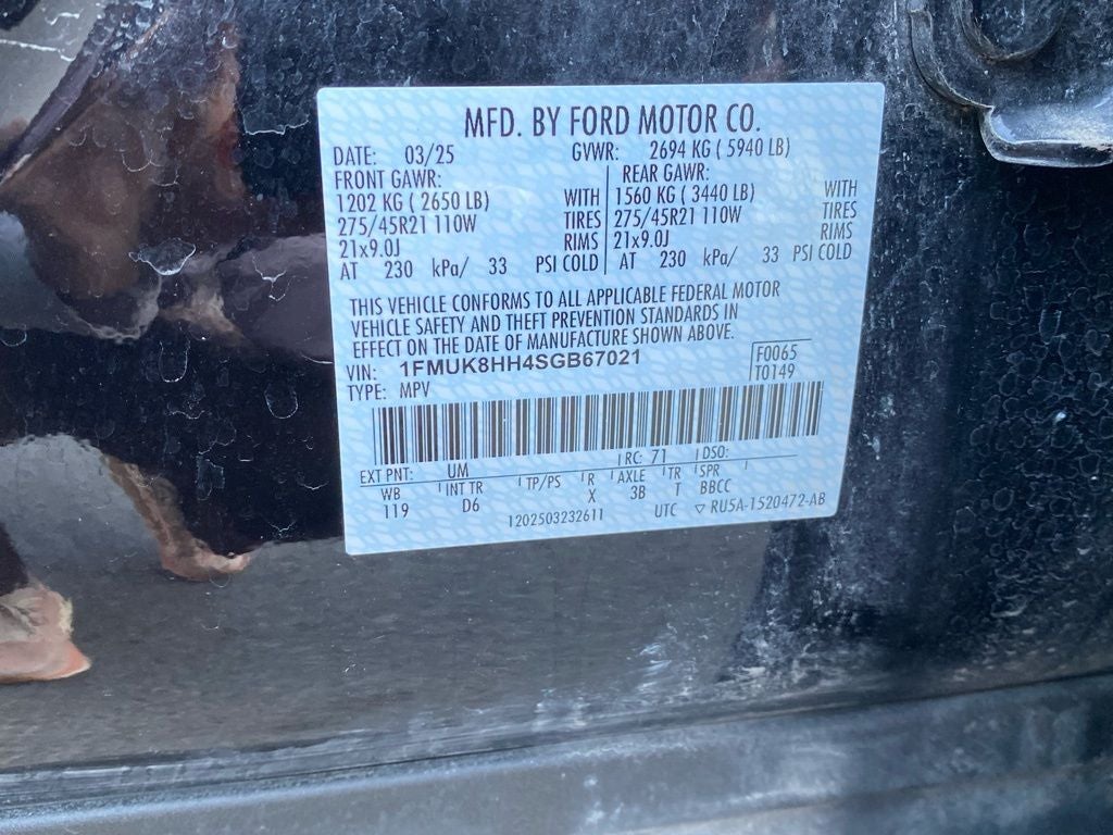 2025 Ford Explorer Platinum 4X4 / HEATED SEATS / NAV