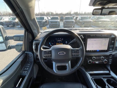 2024 Ford F-350SD Lariat 4X4 / NAV / HEATED SEATS