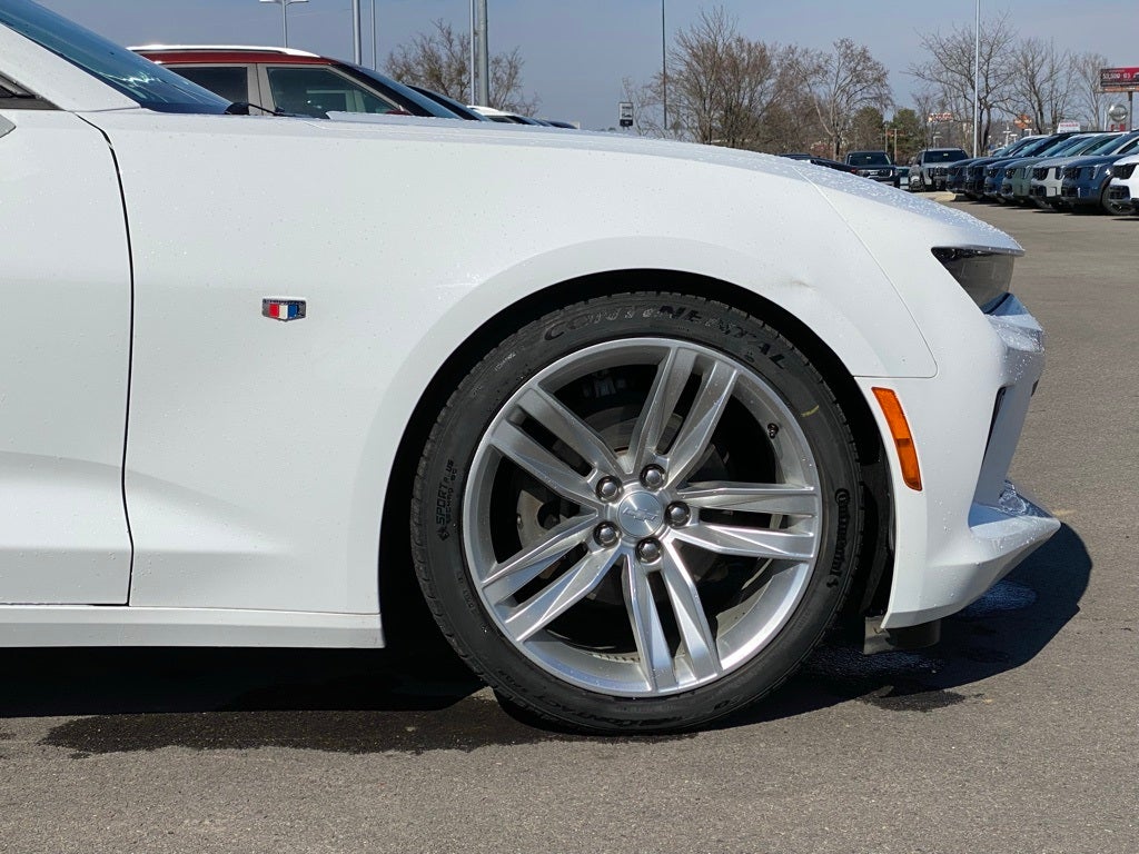 2017 Chevrolet Camaro 1LT CLEAN CARFAX