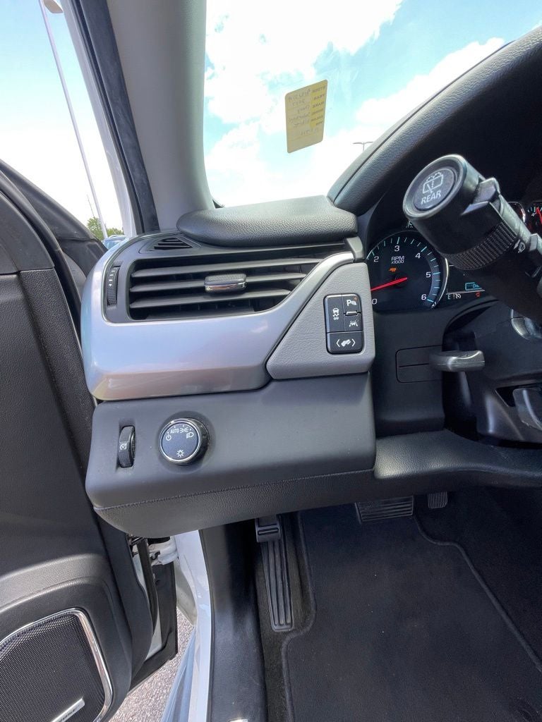 2018 Chevrolet Suburban LT