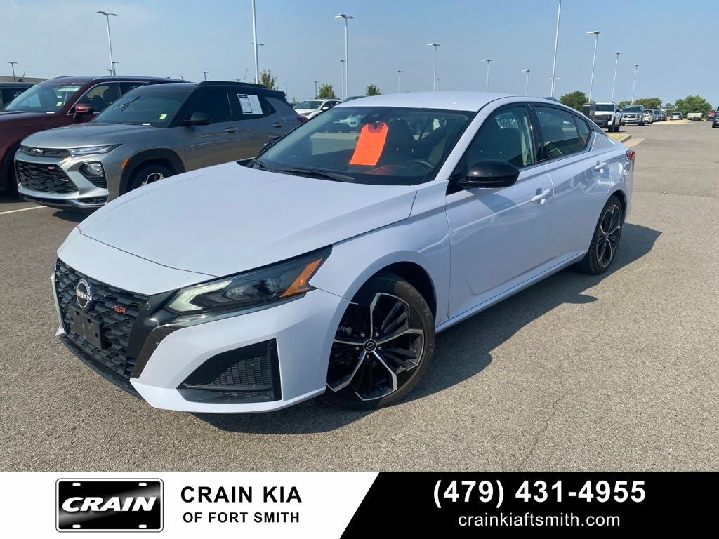 2025 Nissan Altima 2.5 SR