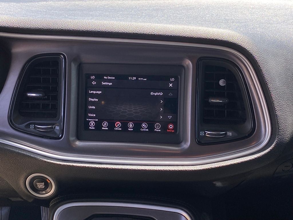 2021 Dodge Challenger SXT ONE OWNER / CLEAN CARFAX