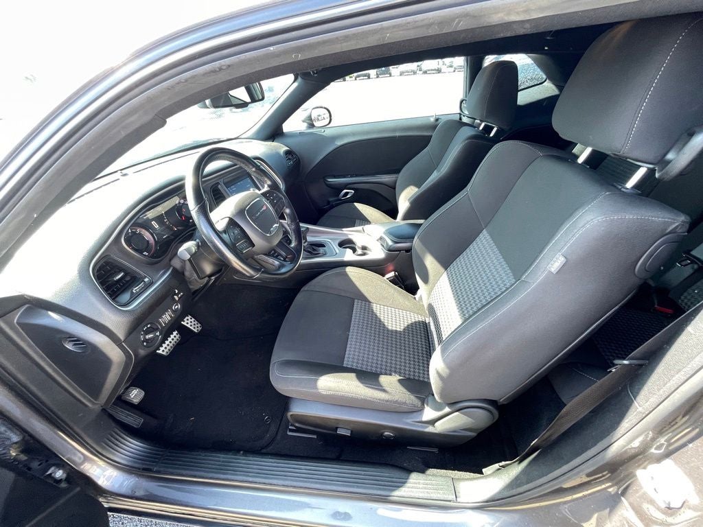 2022 Dodge Challenger R/T POWER SEATS / 5.7L V8