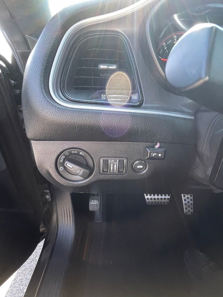 2022 Dodge Challenger R/T POWER SEATS / 5.7L V8