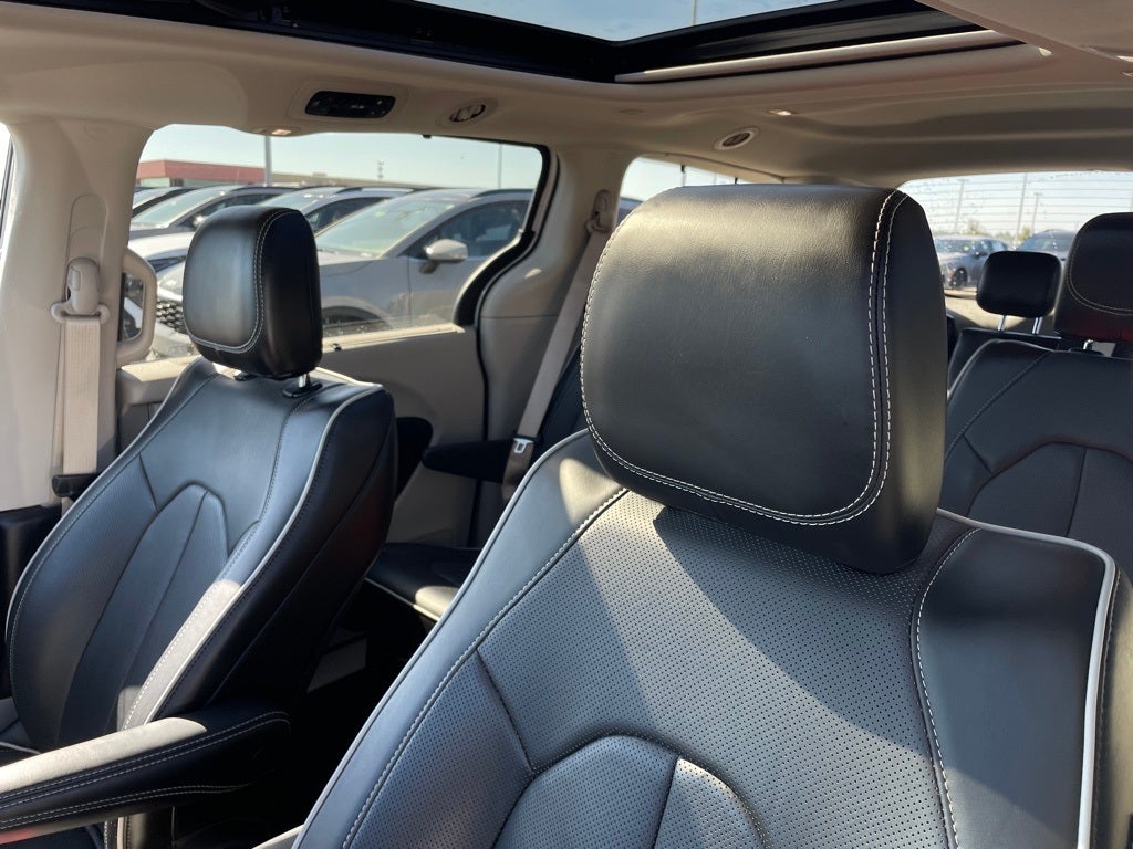 2024 Chrysler Pacifica Limited HEATED SEATS / LEATHER / MOONROOF