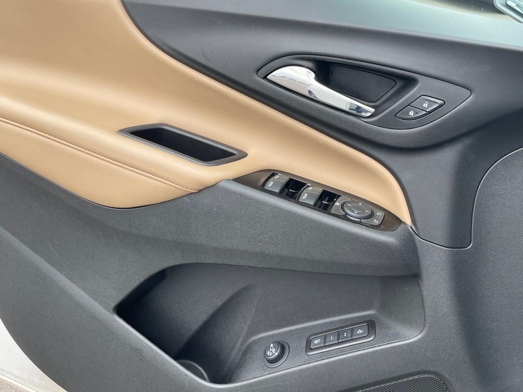 2022 Chevrolet Equinox Premier SUNROOF / HEATED SEATS / ONE OWNER