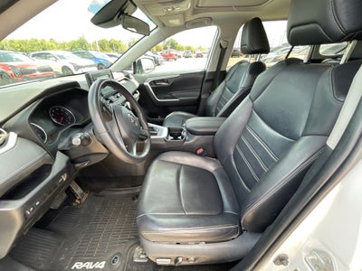 2020 Toyota RAV4 XLE Premium