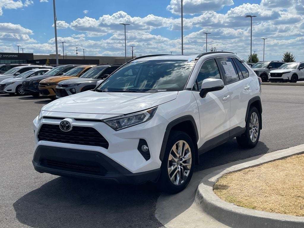 2020 Toyota RAV4 XLE Premium