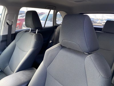 2024 Toyota RAV4 LE ONE OWNER / AWD