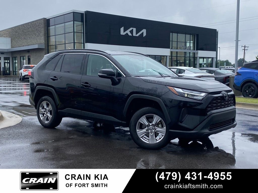 2025 Toyota RAV4 XLE ONE OWNER
