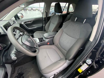 2025 Toyota RAV4 XLE ONE OWNER