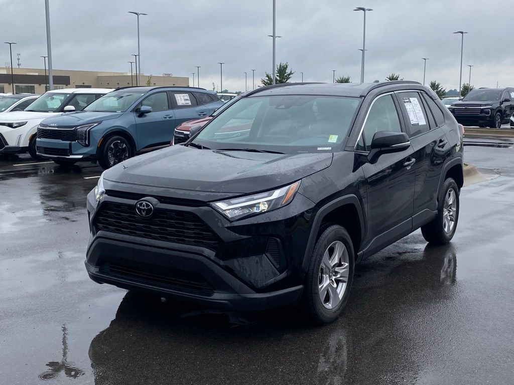 2025 Toyota RAV4 XLE ONE OWNER
