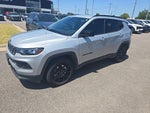 2025 Jeep Compass Latitude 4X4 / HEATED SEATS / ONE OWNER
