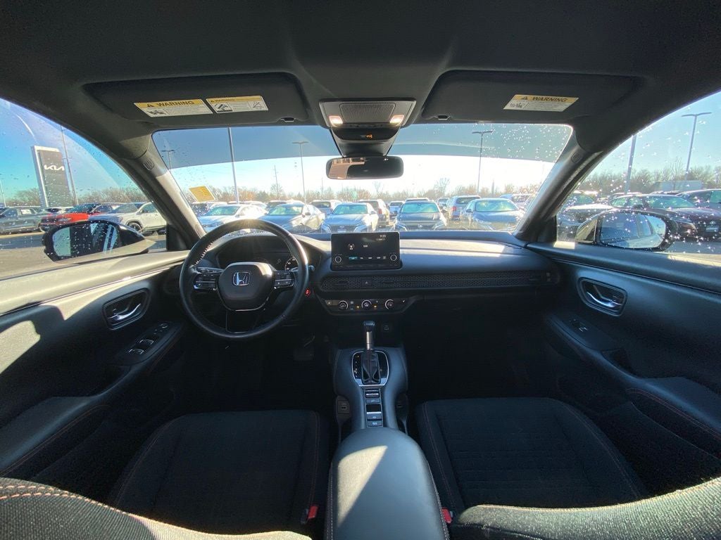 2023 Honda HR-V Sport ONE OWNER / HEATED SEATS