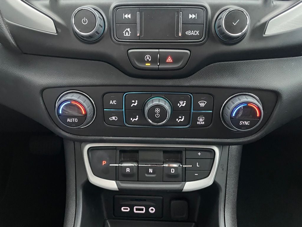 2023 GMC Terrain SLT HEATED SEATS / CLEAN CARFAX