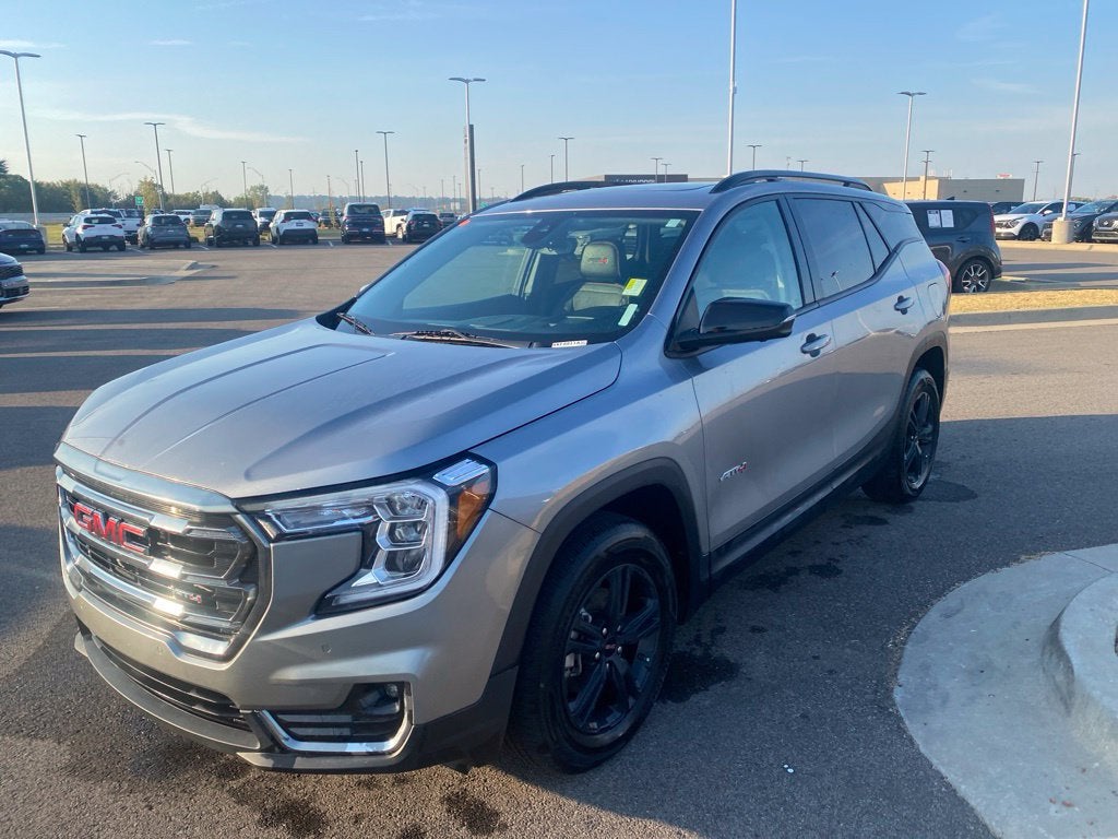 2024 GMC Terrain AT4