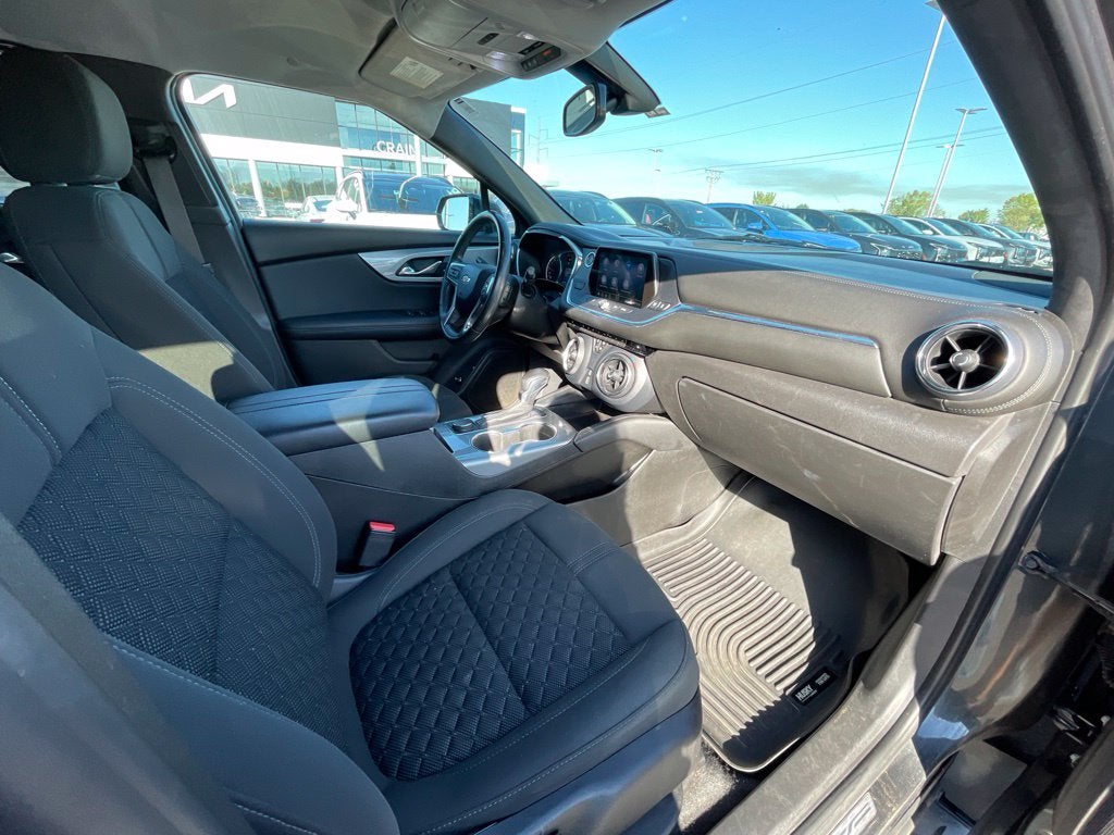 2019 Chevrolet Blazer Base 1LT / HEATED SEATS / POWER LIFT GATE