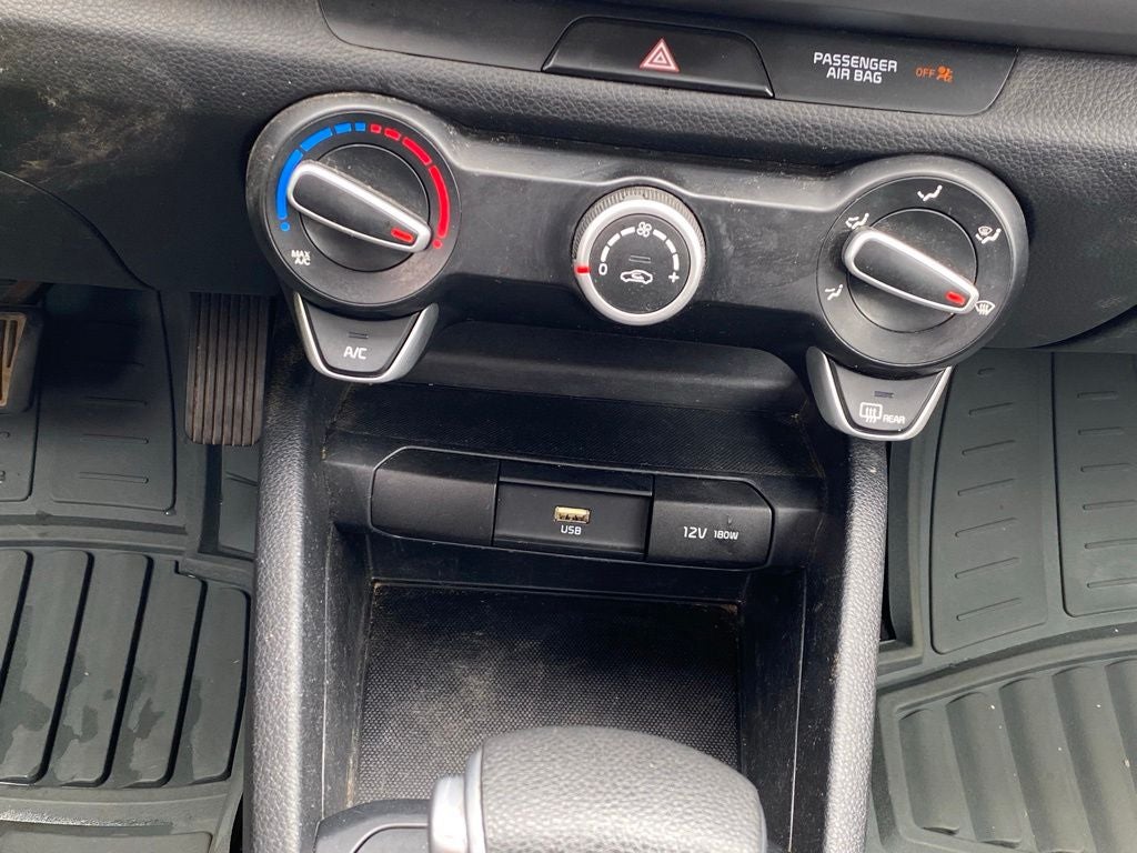 2021 Kia Rio LX CLEAN CARFAX / LOW PAYMENTS