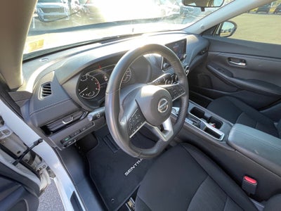 2022 Nissan Sentra SV ONE OWNER / CLEAN CARFAX