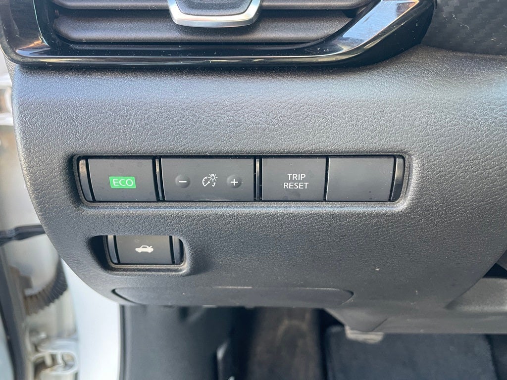 2022 Nissan Sentra SV ONE OWNER / CLEAN CARFAX