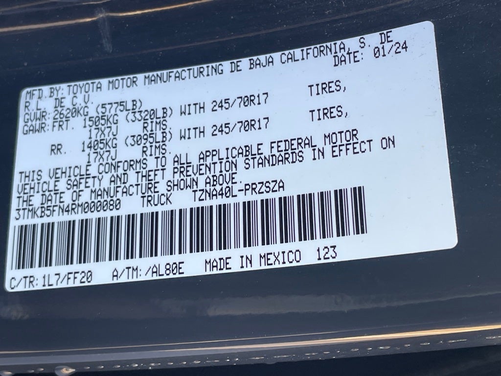 2024 Toyota Tacoma SR5 RWD / ONE OWNER / CLEAN CARFAX