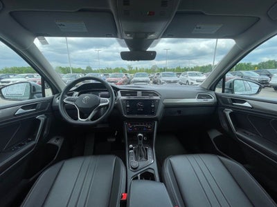 2024 Volkswagen Tiguan 2.0T SE