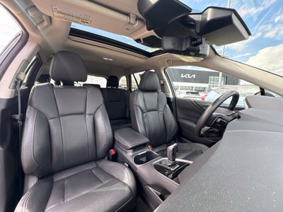 2025 Subaru Outback Touring XT MOONROOF / HEATED SEATS / ONE OWNER